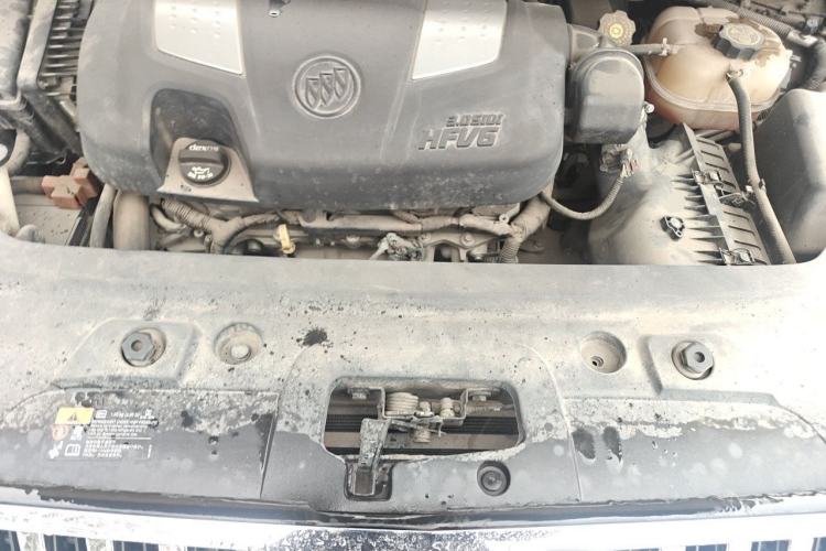 Used Buick GL8 2014 3.0L XT Luxury Business Flagship Edition Engine Bay