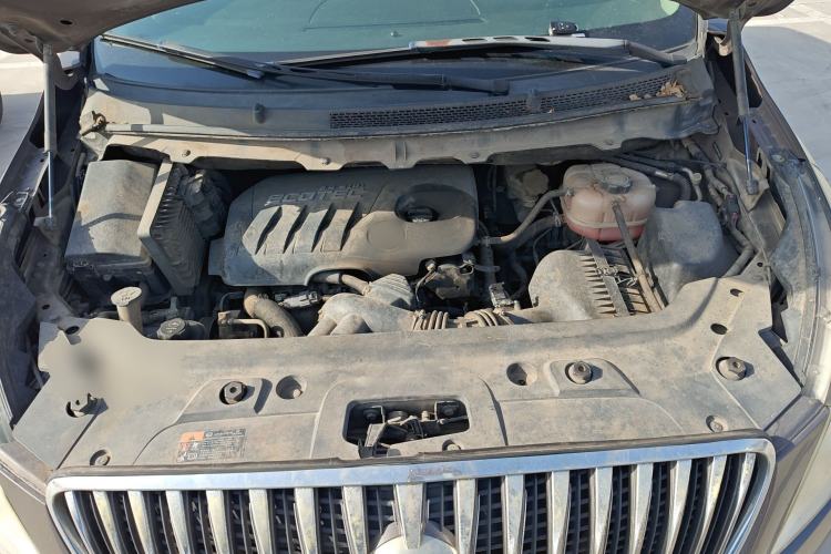 Used Buick GL8 2014 2.4L CT Luxury Business Comfort Edition Engine Bay