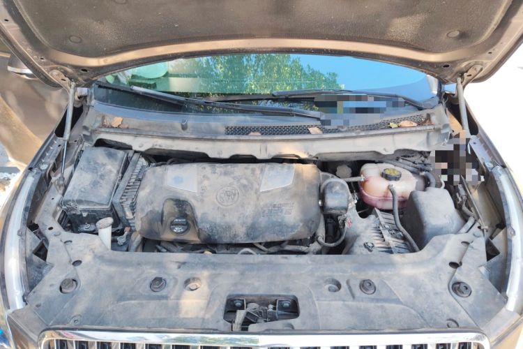 Used Buick GL8 2014 3.0L XT Luxury Business Flagship Edition Engine Bay
