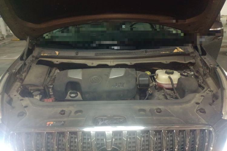 Used Buick GL8 2014 3.0L XT Luxury Business Flagship Edition Engine Bay