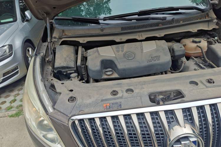 Used Buick GL8 2014 3.0L XT Luxury Business Flagship Edition Engine Bay Right