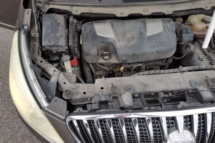 Used Buick GL8 2014 3.0L GT Luxury Business Haoya Edition Engine Bay Right