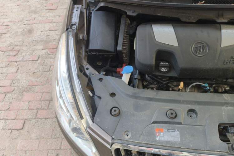 Used Buick GL8 2014 3.0L XT Luxury Business Flagship Edition Engine Bay Right
