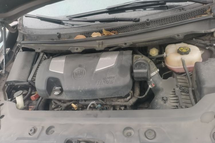 Used Buick GL8 2014 3.0L XT Luxury Business Flagship Edition Engine Bay