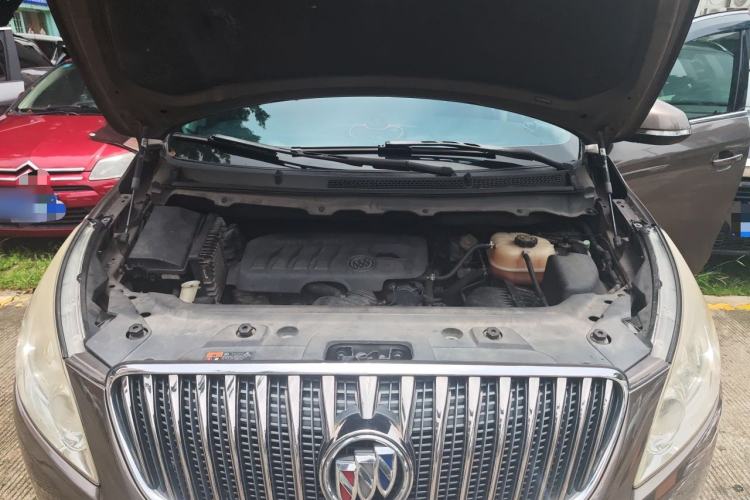 Used Buick GL8 2014 2.4L CT Luxury Business Comfort Edition Engine Bay