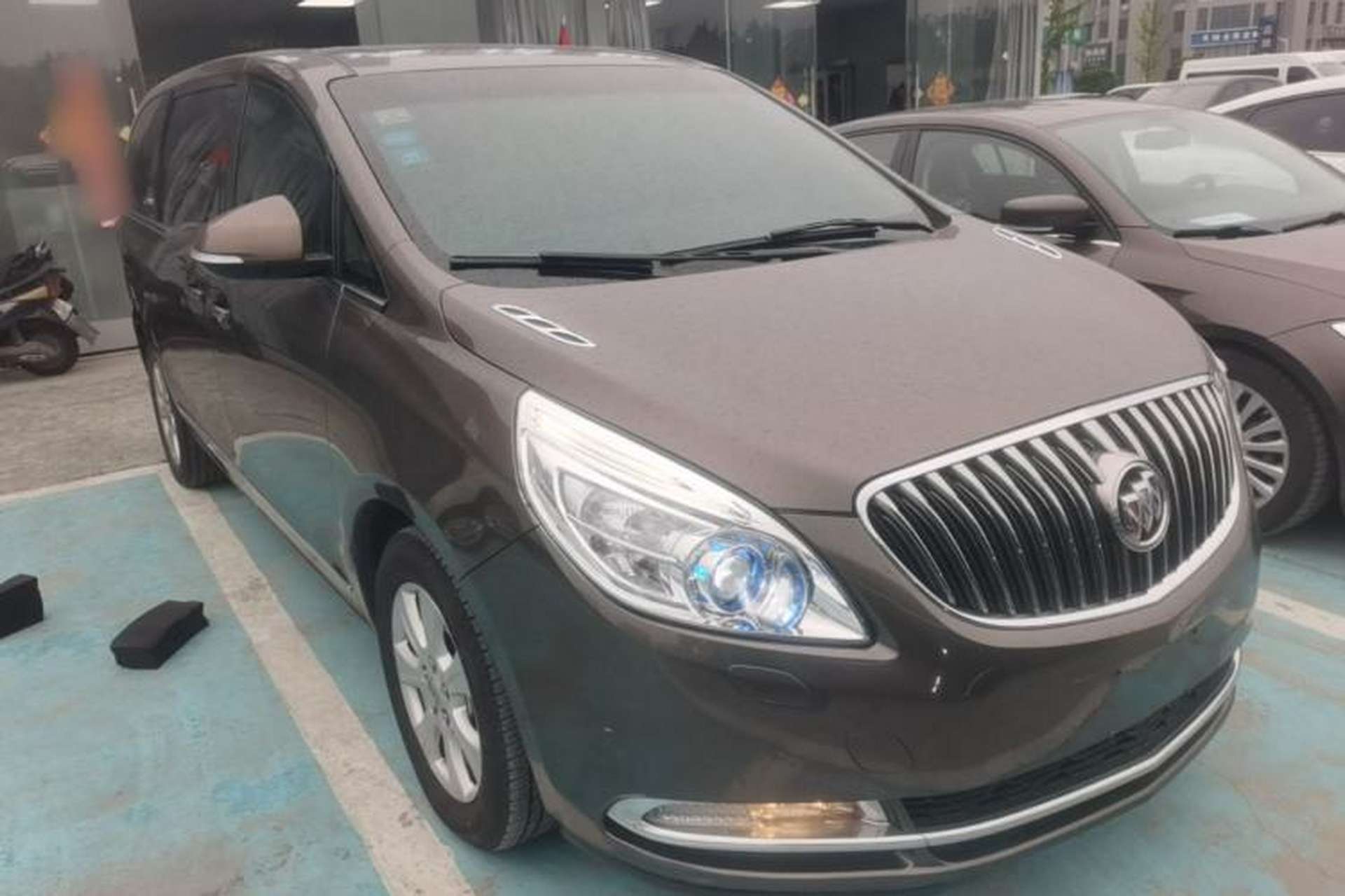 Used Buick GL8 2014 3.0L XT Luxury Business Flagship Edition Exterior 1
