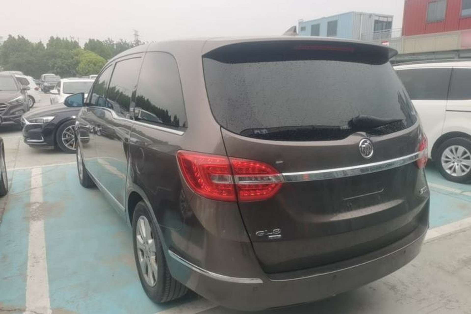 Used Buick GL8 2014 3.0L XT Luxury Business Flagship Edition Exterior 2