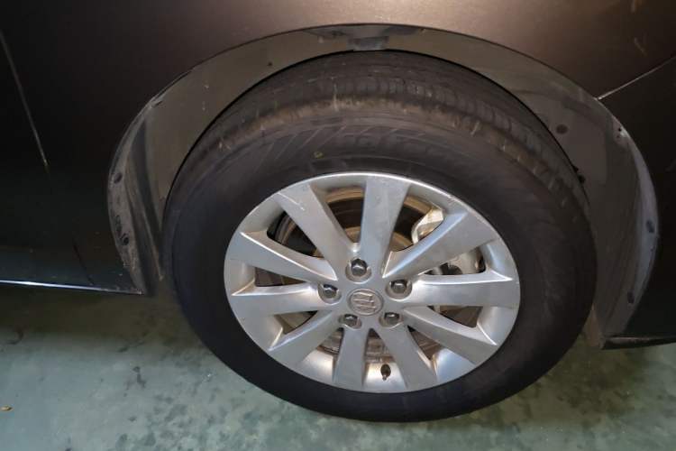 Used Buick GL8 2014 2.4L CT Luxury Business Comfort Edition Exterior 7