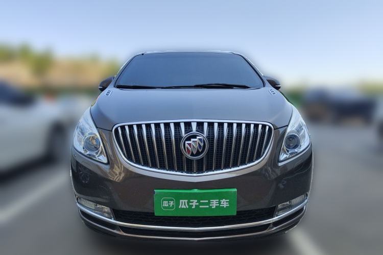 Used Buick GL8 2014 3.0L GT Luxury Business Haoya Edition Front