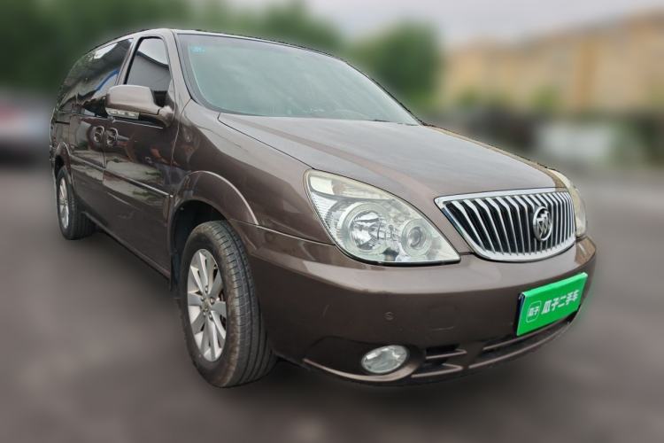 Used Buick GL8 2014 2.4L Classic Edition Front Right 45 Deg