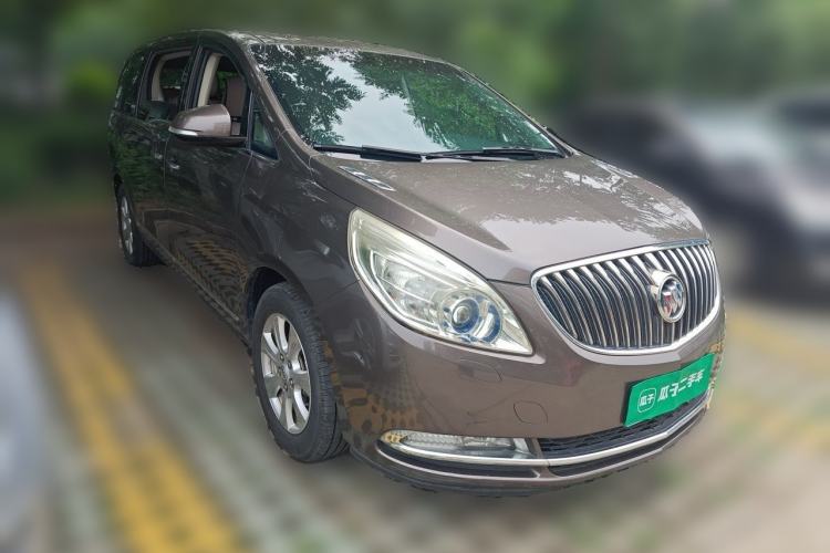 Used Buick GL8 2014 3.0L XT Luxury Business Flagship Edition Front Right 45 Deg