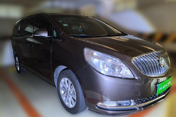 Used Buick GL8 2014 2.4L CT Luxury Business Comfort Edition Front Right 45 Deg