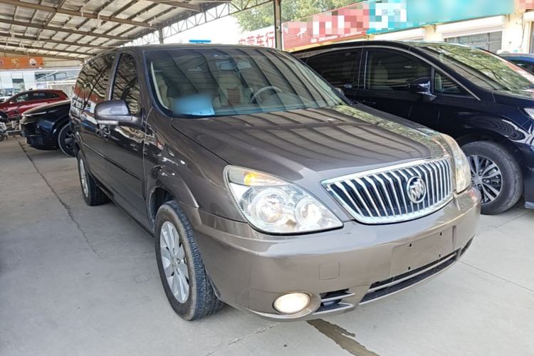 Used Buick GL8 2014 2.4L Classic Edition Front Right 45 Deg