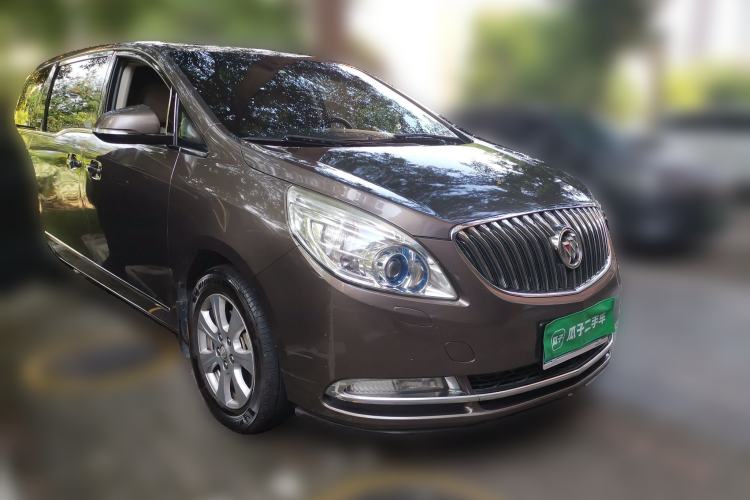 Used Buick GL8 2014 3.0L XT Luxury Business Flagship Edition Front Right 45 Deg