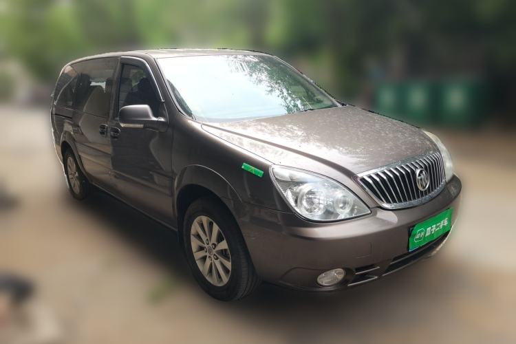 Used Buick GL8 2014 2.4L Classic Edition Front Right 45 Deg