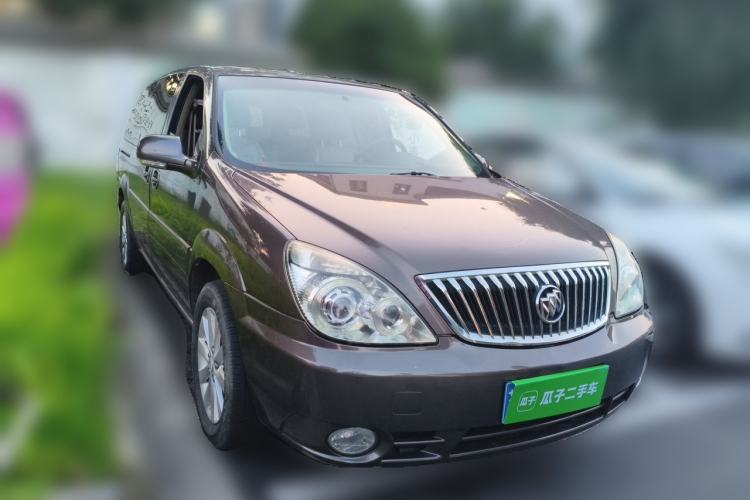 Used Buick GL8 2014 2.4L Classic Edition Front Right 45 Deg