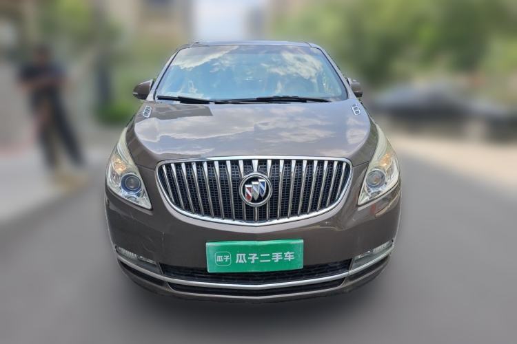 Used Buick GL8 2014 2.4L LT Luxury Business Executive Edition Front