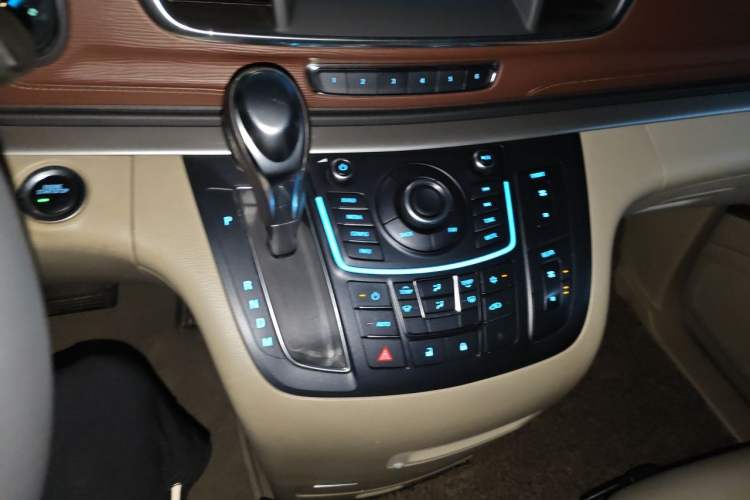 Used Buick GL8 2014 2.4L CT Luxury Business Comfort Edition Gear Lever