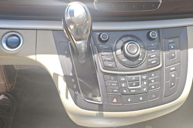 Used Buick GL8 2014 3.0L XT Luxury Business Flagship Edition Gear Lever