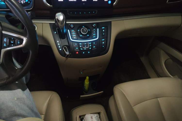 Used Buick GL8 2014 3.0L GT Luxury Business Haoya Edition Gear Lever