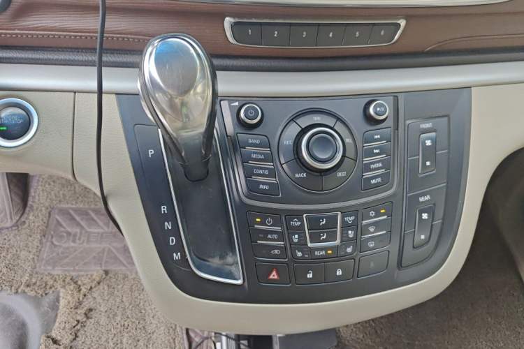 Used Buick GL8 2014 3.0L XT Luxury Business Flagship Edition Gear Lever