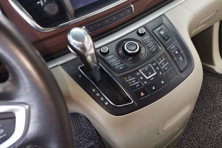 Used Buick GL8 2014 3.0L XT Luxury Business Flagship Edition Gear Lever