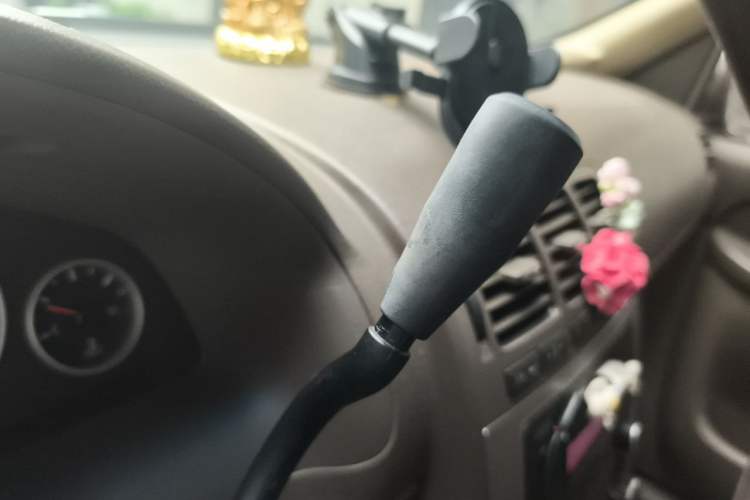 Used Buick GL8 2014 2.4L Classic Edition Gear Lever