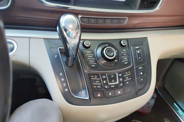 Used Buick GL8 2014 3.0L XT Luxury Business Flagship Edition Gear Lever