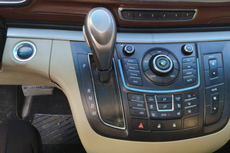 Used Buick GL8 2014 3.0L XT Luxury Business Flagship Edition Gear Lever