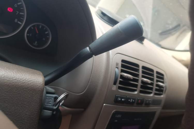 Used Buick GL8 2014 2.4L Classic Edition Gear Lever