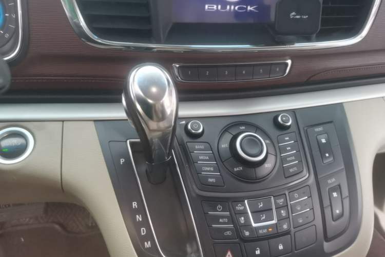Used Buick GL8 2014 3.0L XT Luxury Business Flagship Edition Gear Lever
