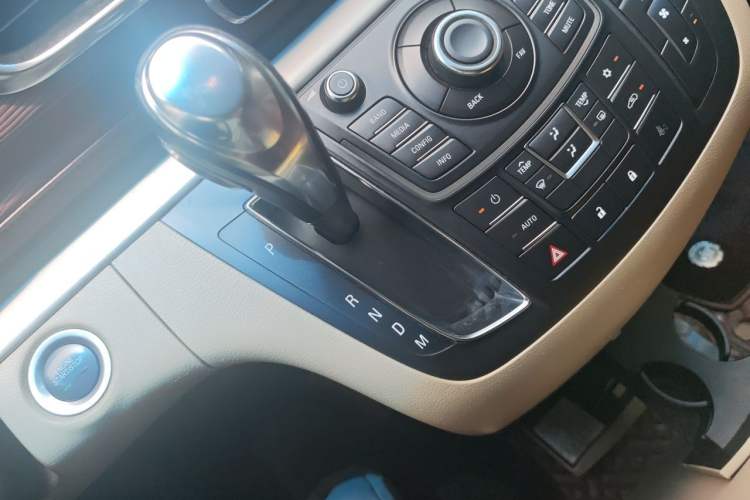 Used Buick GL8 2014 2.4L CT Luxury Business Comfort Edition Gear Lever