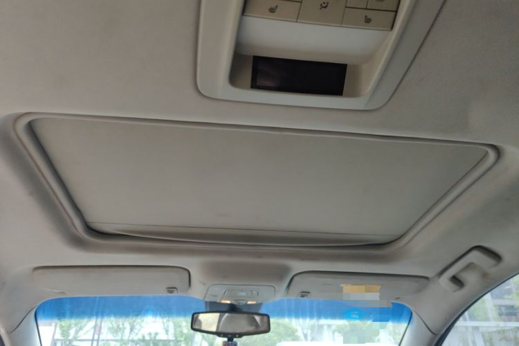 Used Buick GL8 2014 3.0L GT Luxury Business Haoya Edition Headliner