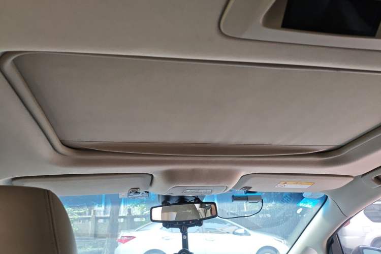 Used Buick GL8 2014 3.0L GT Luxury Business Haoya Edition Headliner