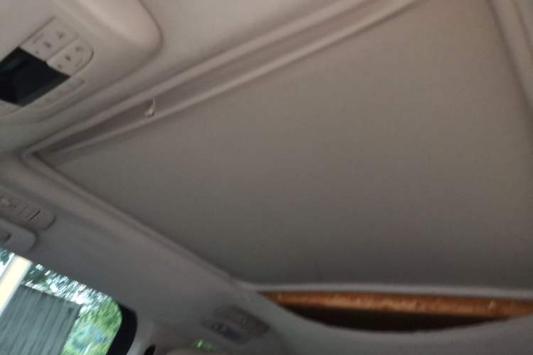 Used Buick GL8 2014 3.0L XT Luxury Business Flagship Edition Headliner