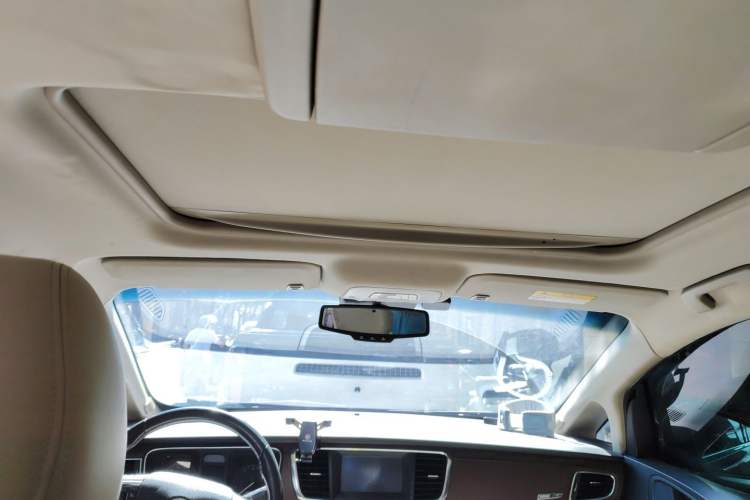Used Buick GL8 2014 3.0L XT Luxury Business Flagship Edition Headliner