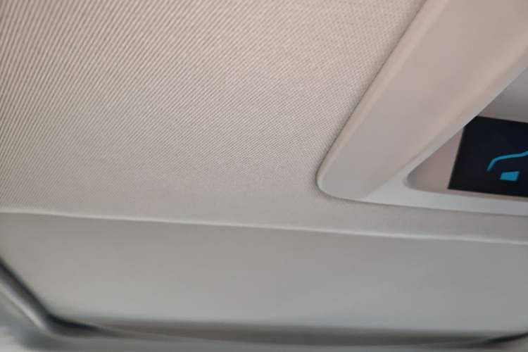 Used Buick GL8 2014 2.4L LT Luxury Business Executive Edition Headliner