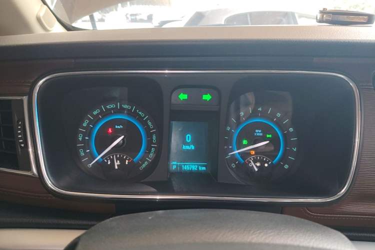 Used Buick GL8 2014 3.0L XT Luxury Business Flagship Edition Instrument Cluster
