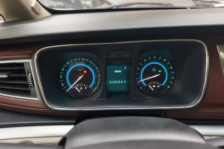 Used Buick GL8 2014 3.0L XT Luxury Business Flagship Edition Instrument Cluster