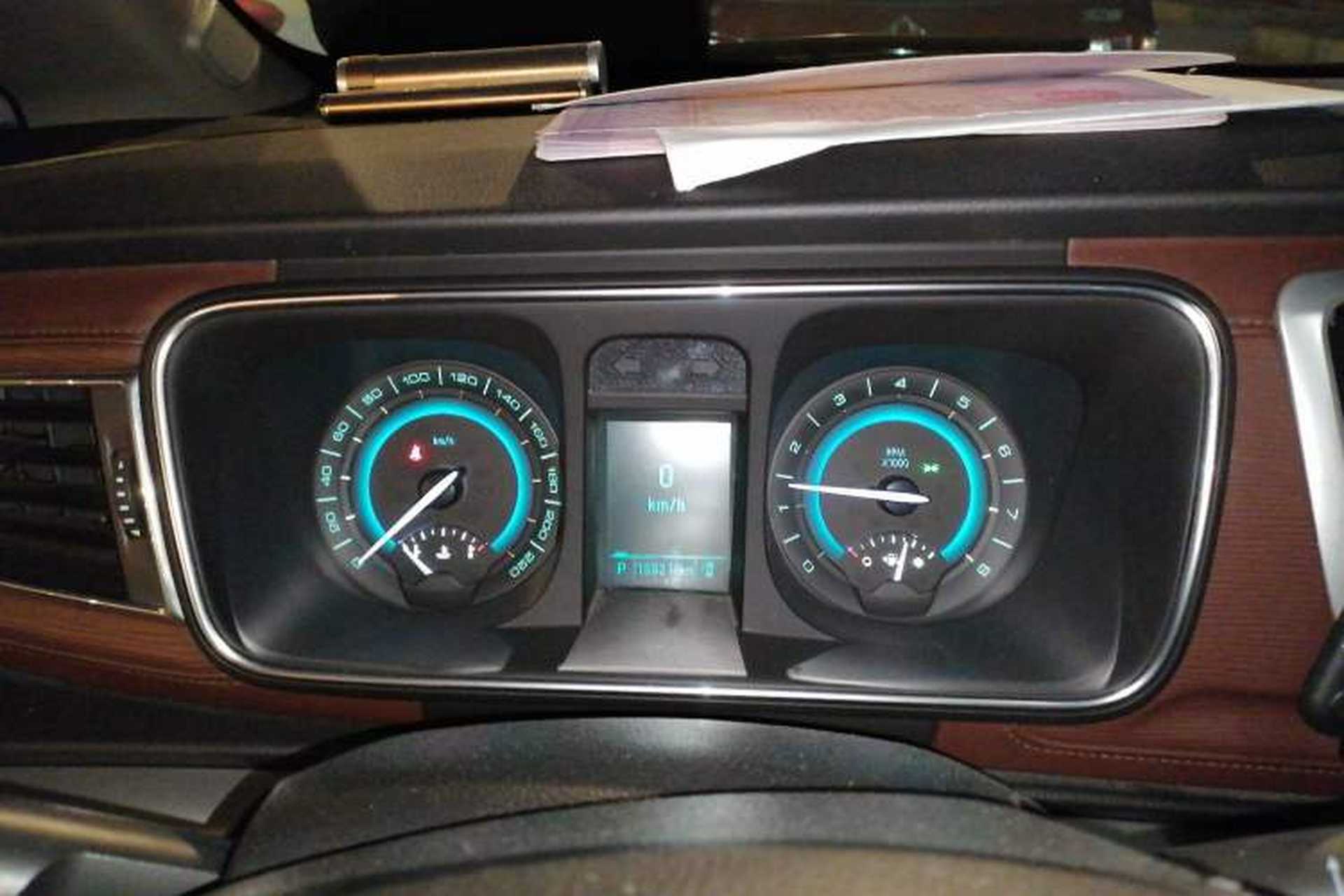 Used Buick GL8 2014 2.4L LT Luxury Business Executive Edition Instrument Cluster