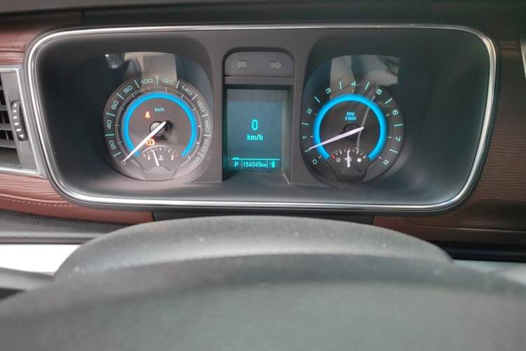 Used Buick GL8 2014 3.0L XT Luxury Business Flagship Edition Instrument Cluster