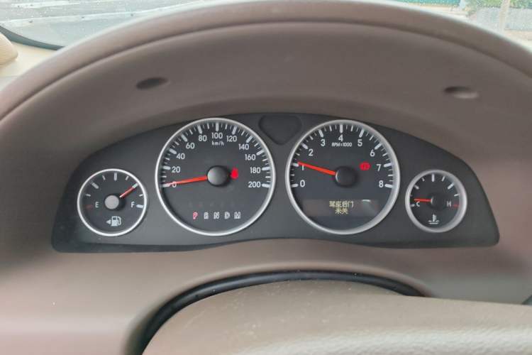 Used Buick GL8 2014 2.4L Classic Edition Instrument Cluster