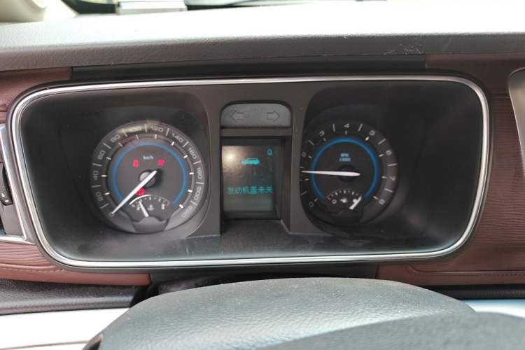 Used Buick GL8 2014 2.4L CT Luxury Business Comfort Edition Instrument Cluster