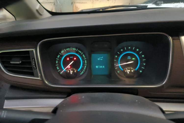 Used Buick GL8 2014 2.4L CT Luxury Business Comfort Edition Instrument Cluster