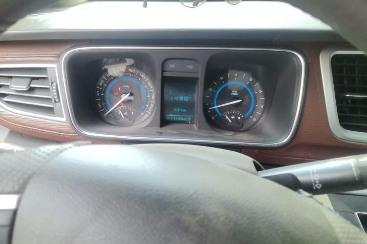 Used Buick GL8 2014 3.0L GT Luxury Business Haoya Edition Instrument Cluster