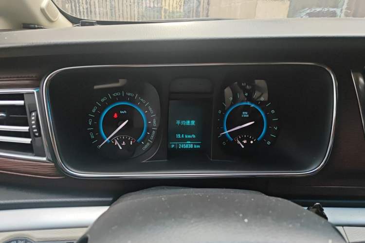 Used Buick GL8 2014 3.0L XT Luxury Business Flagship Edition Instrument Cluster
