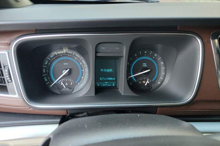 Used Buick GL8 2014 3.0L GT Luxury Business Haoya Edition Instrument Cluster