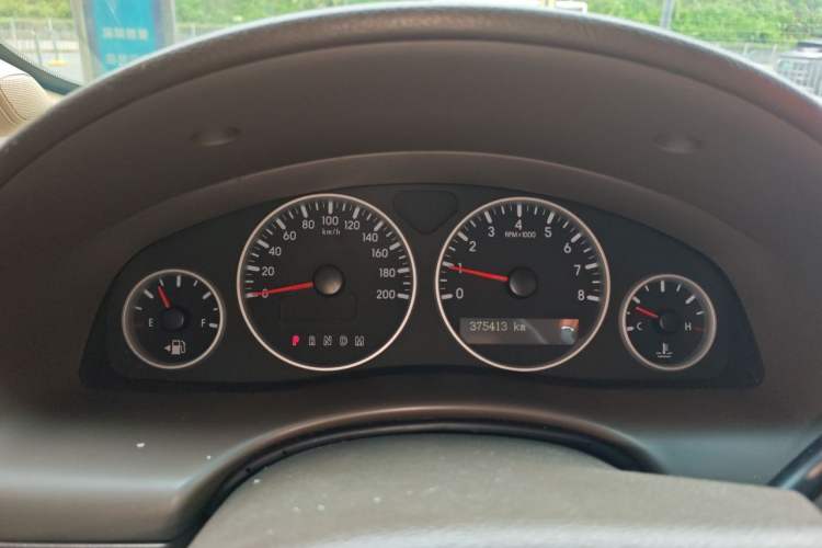 Used Buick GL8 2014 2.4L Classic Edition Instrument Cluster