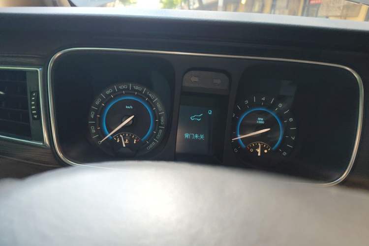 Used Buick GL8 2014 3.0L XT Luxury Business Flagship Edition Instrument Cluster