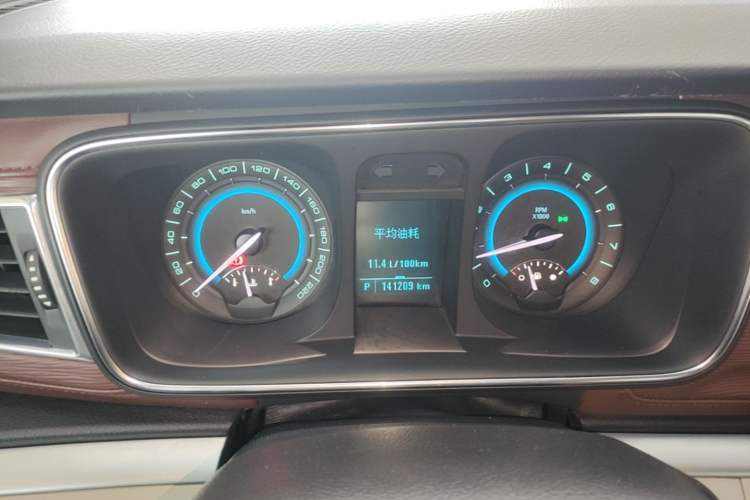 Used Buick GL8 2014 2.4L CT Luxury Business Comfort Edition Instrument Cluster